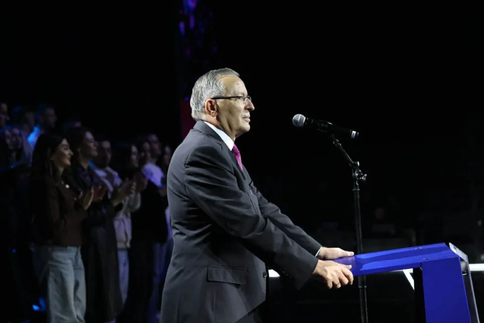 bedri-hamza: qytetaret-kerkojne-dinjitet,-stabilitet dhe-politika-ekonomike-qe ualehtesojne-jeten