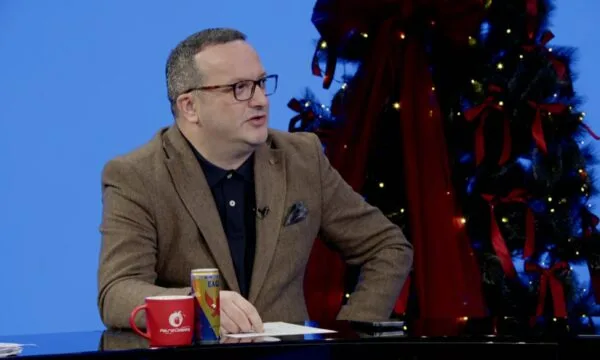 hashani:-bedri-hamza-njihet-si-politikan-qe-mban-premtimet-per-paga-–-fokusi-duhet-te-jete-edhe-sektori-privat