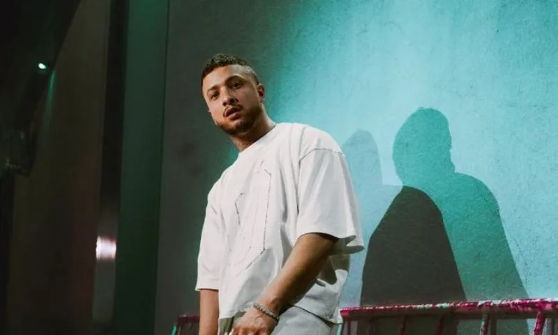 rikthimi-qe-hapi-plaget:-fero,-muzika-dhe-drama-me-ish-bashkeshorten-arbenita-ismajlin