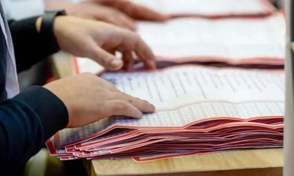 elezi:-edhe-5-komuna-permbyllin-numerimin-e-votave-te-kandidateve-per-deputete,-prishtina-neser