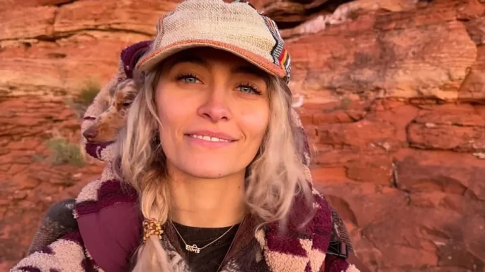 paris-jackson-shenon-gjashte-vjet-abstinence-nga-droga-dhe-alkooli:-me-eshte-dashur-te-mesoj-te-jetoj