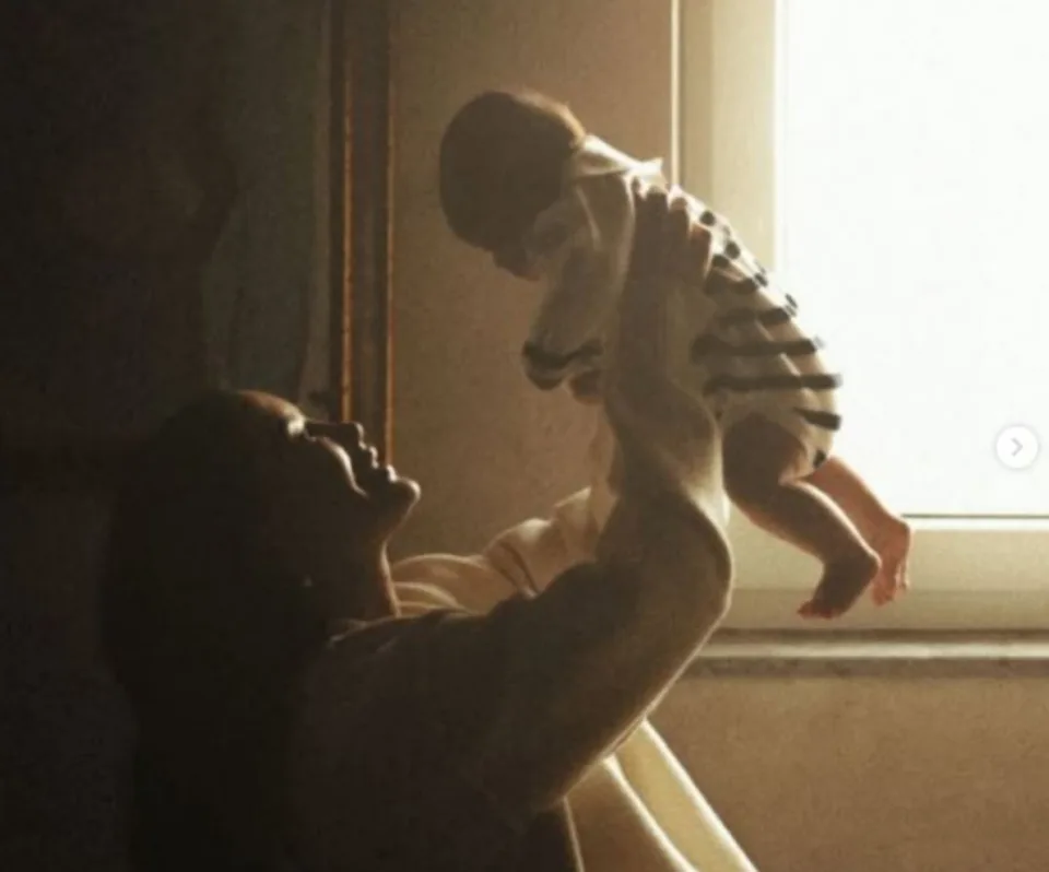 dafina-zeqiri-publikon-momentin-me-te-embel-me-te-birin