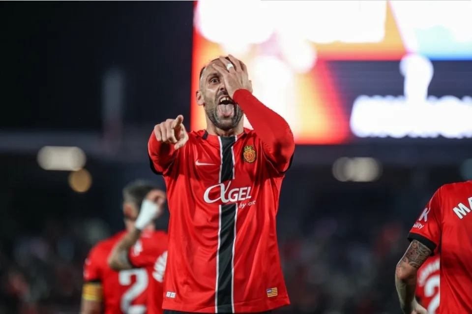 rikthim-sensacional?-vedat-muriqi-gati-te-kthehet-te-fenerbahce