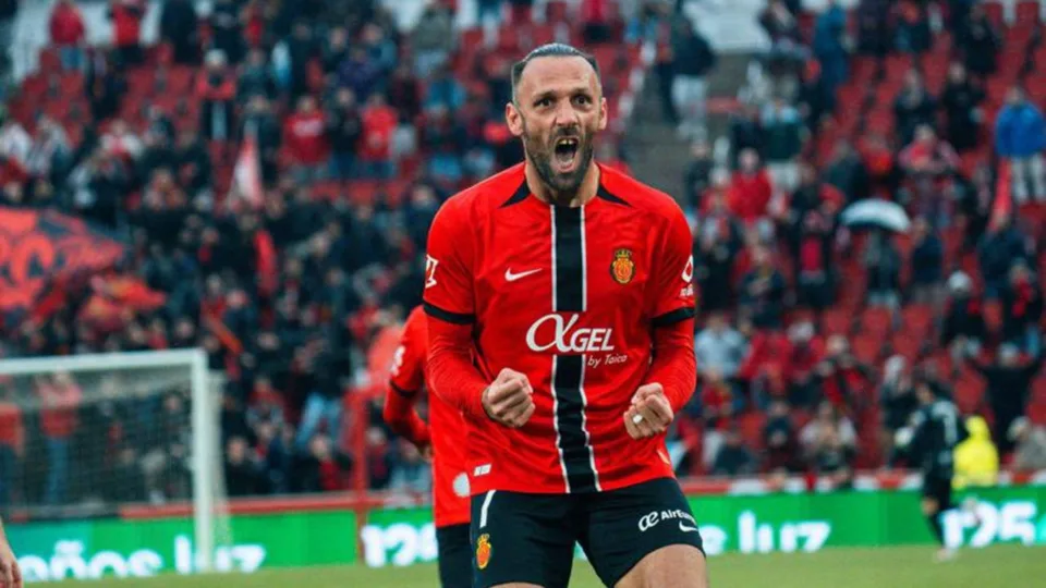 muriqi-i-6-ti-ne-luften-per-“kepucen-e-arte”-evropiane