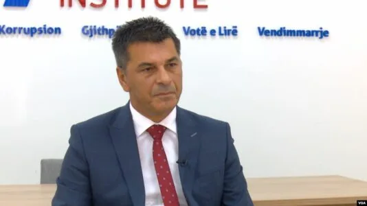 kryeziu-reagon-pas-arrestimit-te-komisionereve:-pervec-prokurorise,-te-gjendet-nje-gjyqtar-me-integritet