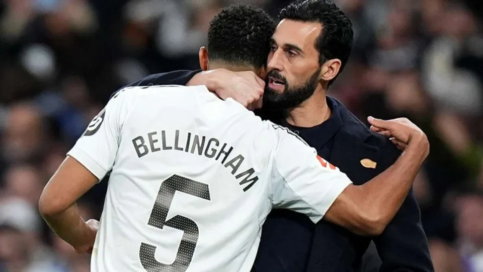 arbeloa-ne-mbeshtetje-te-bellinghamit-dhe-shpreson-qe-vinicius-te-vazhdoje-te-beje-histori-me-real-madridin
