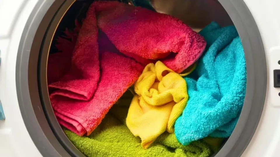 makina-e-larjes-do-te-qendroje-e-paster-per-muaj-me-nje-veprim-te-thjeshte-pas-cdo-larjeje