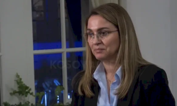 shqipe-selimi-nga-haga:-pres-qe-gjyqtaret-te-mos-ndikohen-nga-fjalet-e-prokuroreve,-vizitat-nuk-mjaftojne-te-cmallemi