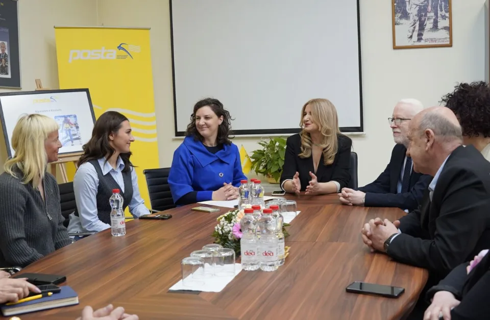 alpinistet-uta-ibrahimi-dhe-mrika-nikqi-nderohen-me-pulla-postare